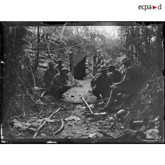 Le Bois Belleau (Aisne). Le poste de secours des fusiliers marins américains. [légende d'origine]