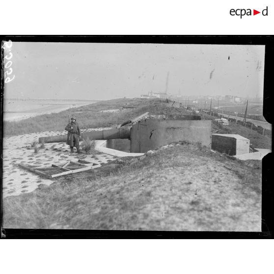 Belgique. Batterie allemande de 210 mm de côté. Une pièce. [légende d'origine]