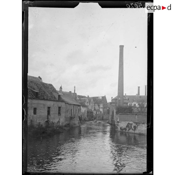 Audenarde, Belgique. Un des bras de l'Escaut. [légende d'origine]