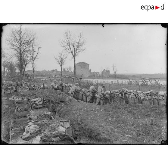 Port-sur-Seille (Meurthe-et-Moselle). Les lignes françaises sur la rive droite de la Seille. [légende d’origine]