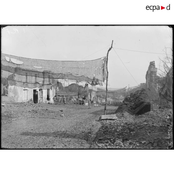 Xon-Village (Meurthe-et-Moselle). La route de Cheminot. [légende d’origine]