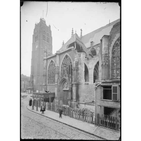 Dunkerque (Nord). Eglise Saint-Eloi. [légende d'origine]