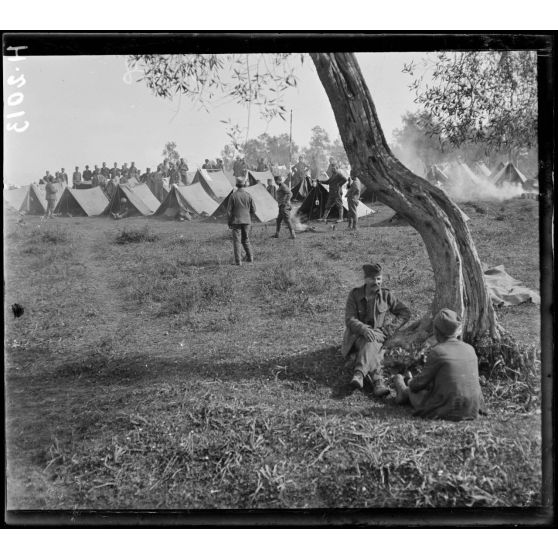 Corfou. Camp d'Ipsos. Camp des ouvriers serbes de la dvision du Danube [légende d'origine]