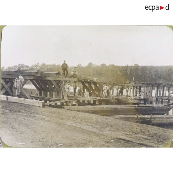 Pont de Villey S[ain]t Etienne. [légende d'origine]