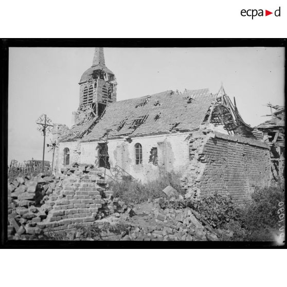 Corbie, Somme, l'église. [légende d'origine]