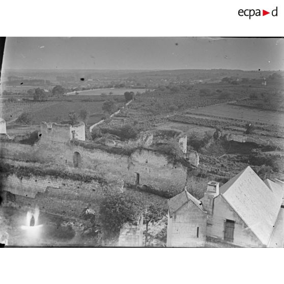 [Paysage des grandes manoeuvres de 1912.]