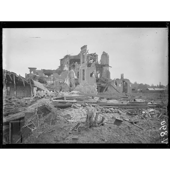 Soissons, faubourg Saint-Vaast, ruines de la distillerie. [légende d'origine]