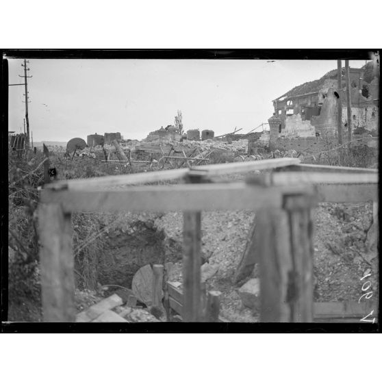 Soissons, Aisne, les ruines de la distillerie. [légende d'origine]