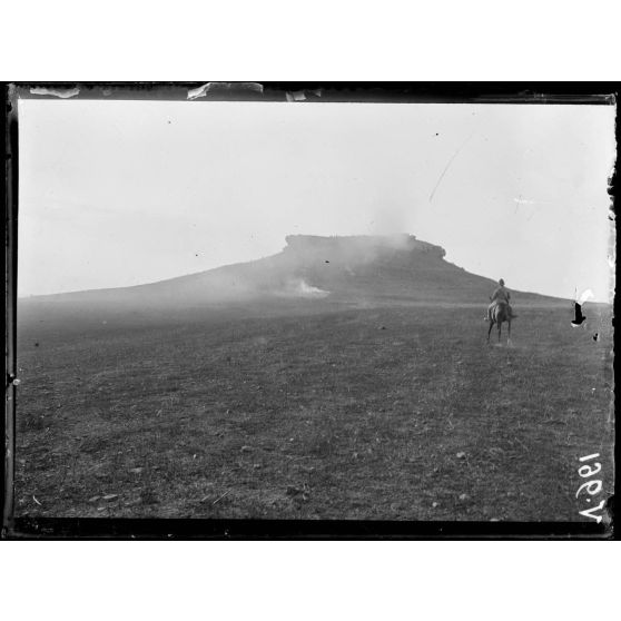 Environs de Kalaback. Incendie des plaines. [légende d'origine]