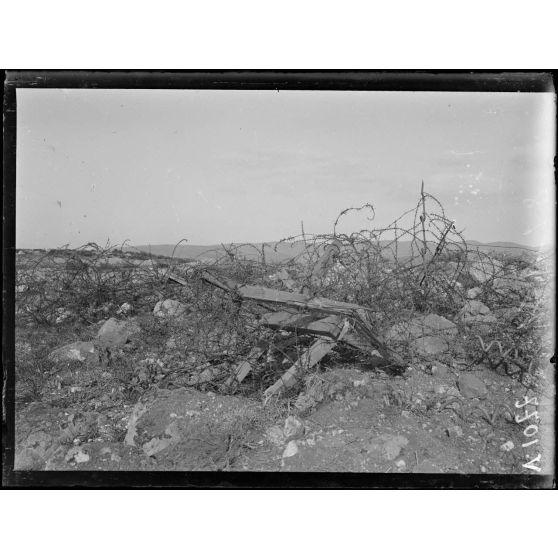 Près de la cote 227, Doiran. Tranchées bulgares après notre bombardement. [légende d'origine]