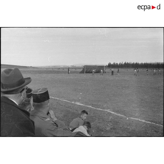 Match de football à la ferme expérimentale.