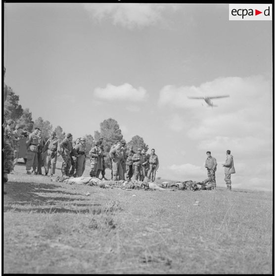 [Opération avec le commando Georges dans le secteur de Fenouane, près de la ferme Garrigues. Bilan humain et identification. Cadavres des combattants.]