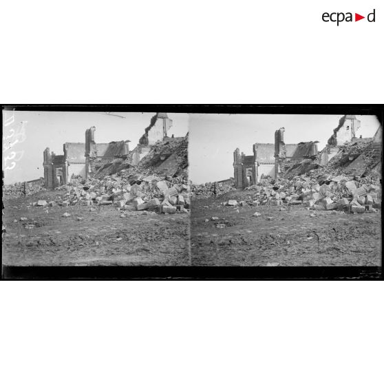 Champien (Oise). Ruines de château. [légende d'origine]