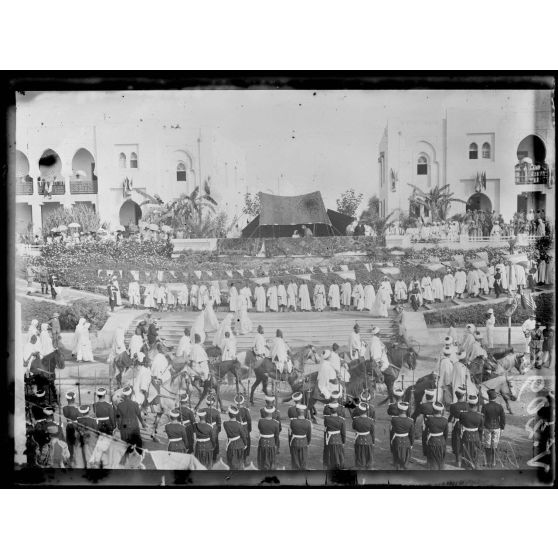 Rabat. Le 14 juillet. Arrivée du sultan. [légende d'origine]