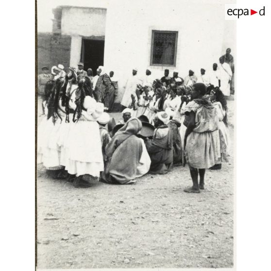 5 juin 1936. Marrakech-Tinmel. Voyage de fin de stage du cours des affaires indigènes (5-13 juin 1936). [...] [légende d'origine]