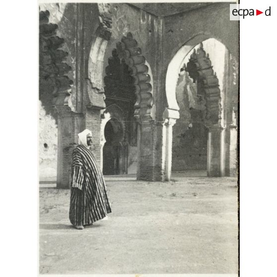 5 juin 1936. Marrakech-Tinmel. Voyage de fin de stage du cours des affaires indigènes (5-13 juin 1936). [...] [légende d'origine]