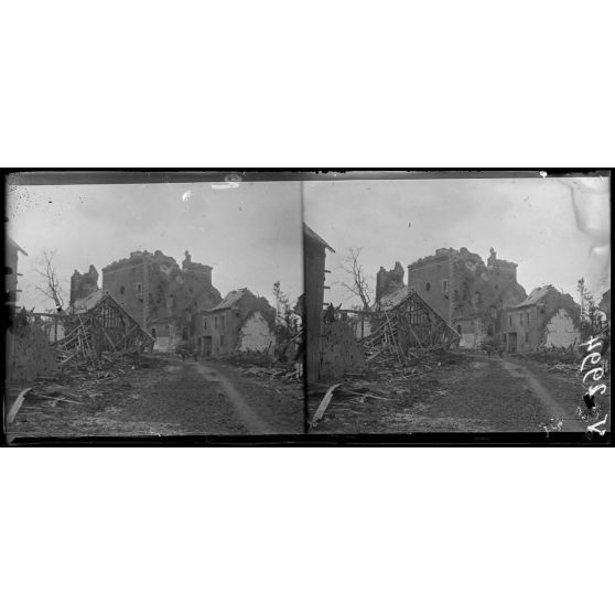 Grivesnes, Somme, l'église. [légende d'origine]