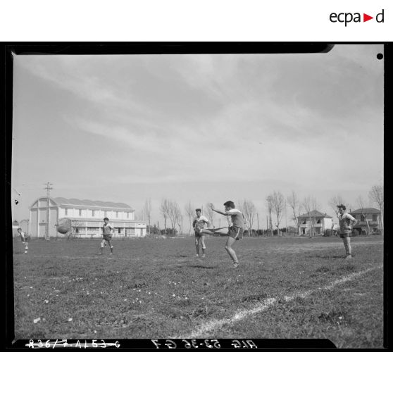 Finale interarmée d'Algérie de rugby à l'Atelier industriel de l'Air entre le 45e RTrs (régiment de Transmissions) et la BA 30 de Blida.