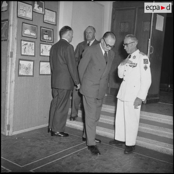 Gala des anciens du CEFEO (corps expéditionnaire français en Extrême-Orient) et des FF (forces française) d'Indochine à la salle Pierre Bordes à Alger.