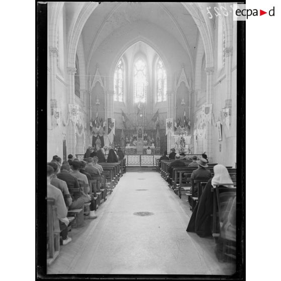 Pau. Eglise du Saint-Esprit. [légende d'origine]