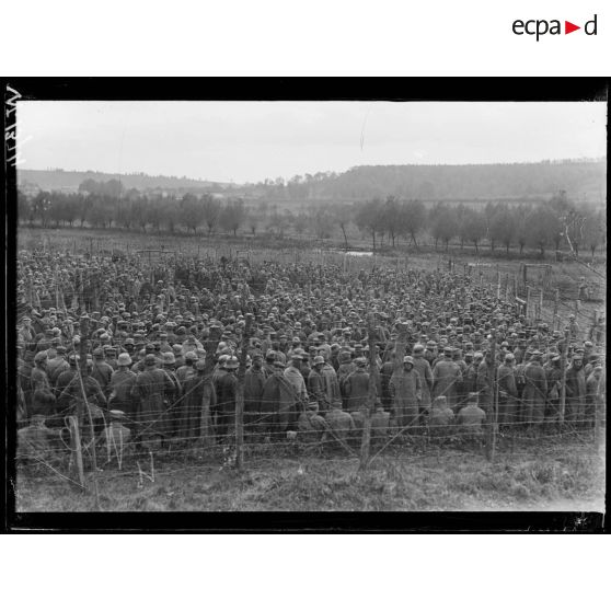 Camp de Saint-Félix, le 24 octobre 1917. [légende d'origine]