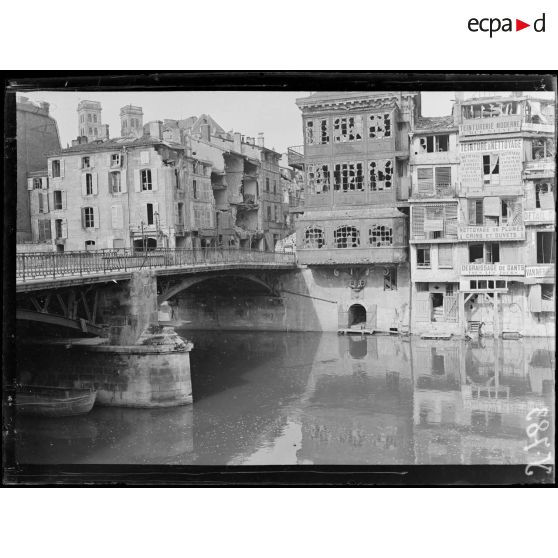 Verdun. Vue prise du pont. [légende d’origine]