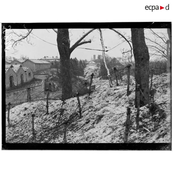 Verdun-citadelle. Vue sur la cathédrale. [légende d’origine]