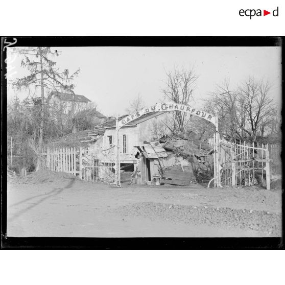 Verdun. Café du Chauffour. [légende d'origine]