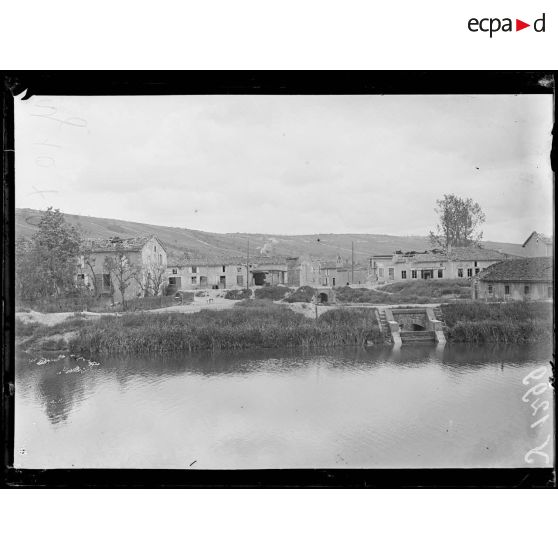 Belleville (Meuse). Quartier de l'église. [légende d'origine]