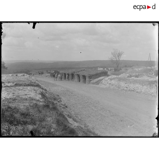 Près de Mareuil-la-Motte (Oise). Ensemble des cantonnements installés aux alentours des carrières Mallet. [légende d'origine]