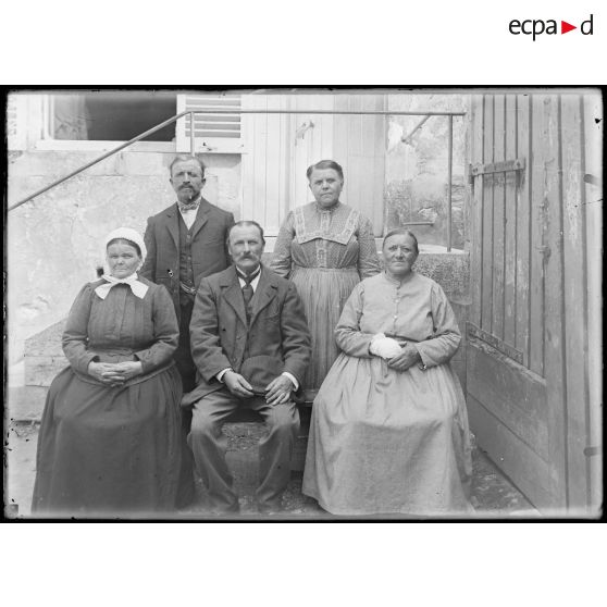 Savigny (Marne). Habitants. [légende d’origine]