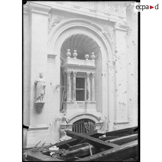 Verdun. Transept oriental sud de la cathédrale. [légende d’origine]