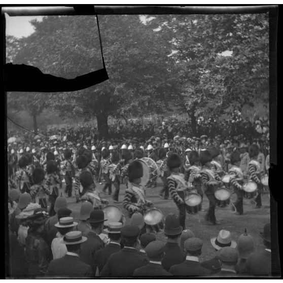 [Le défilé d'une musique à Londres].