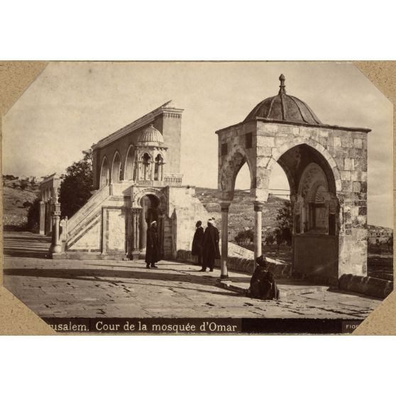 Jerusalem. Cour de la mosquée d'Omar. [légende d'origine]