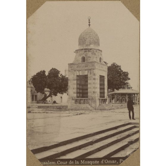 Jerusalem. Cour de la mosquée d'Omar, [...]. [légende d'origine]