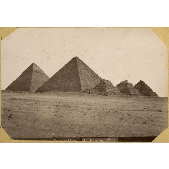 Les Pyramides. [légende d'origine]