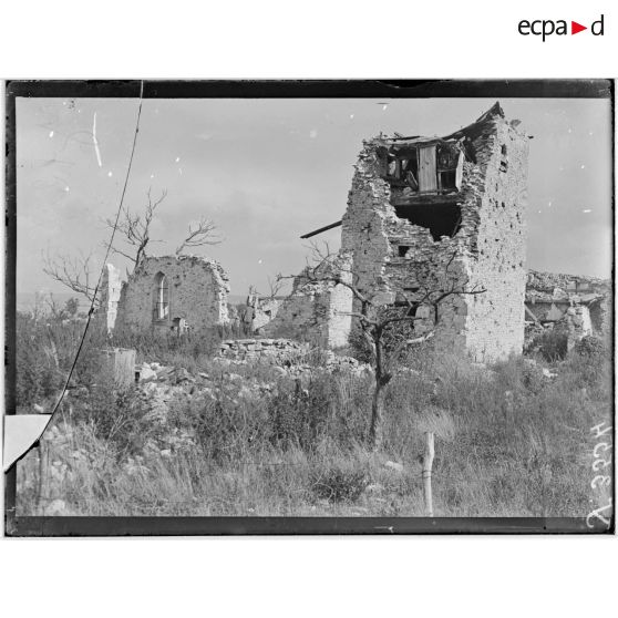 Marre (Meuse). L'église. [légende d'origine]