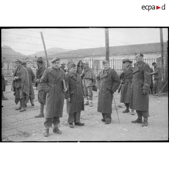 Camp britannique de prisonniers de guerre à Tébessa, à 45 kilomètres à l'est de la frontière algéro-tunisienne.