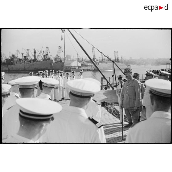 Discours du général d'armée Henri Giraud à bord du cuirassé Jean Bart.