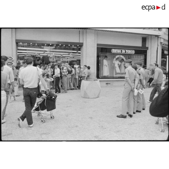 Derniers instants à Castres pour le 8e RPIMa avant le départ pour le Liban.