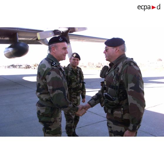 Visite officielle à Kaboul du chef d'état-major des armées français, le général Jean-Pierre Kelche.