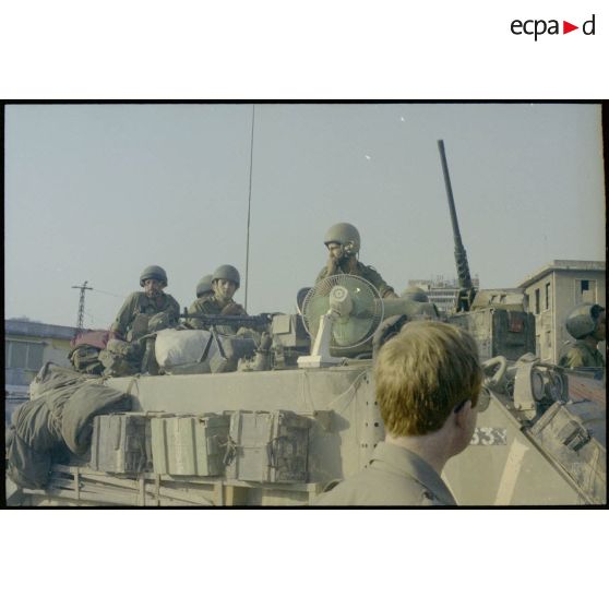 Soldats de l'armée israélienne dans la zone portuaire de Beyrouth.