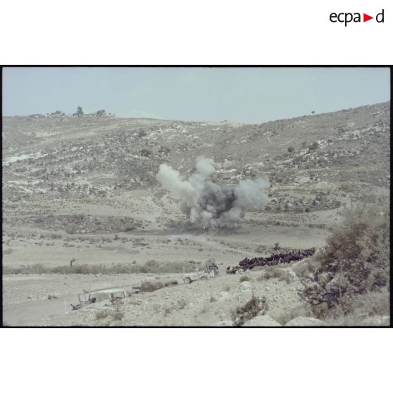 Explosion des mines et pièges ennemis retrouvés par le 17e RGP au Sud-Liban.