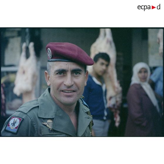 Portrait du capitaine Braun commandant la 2e Cie du 6e RIP (régiment d'infanterie parachutiste), Beyrouth.