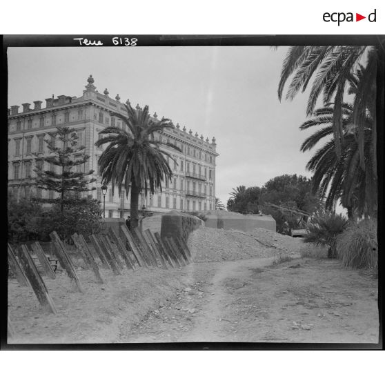 Un aspect du jardin Albert Premier après la libération.