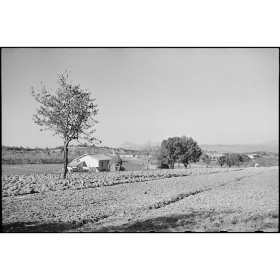 Paysage à proximité des villes de Monterondo et de Mentana (Latium).