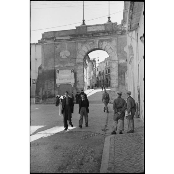 La porta romana nuova Monterotondo.