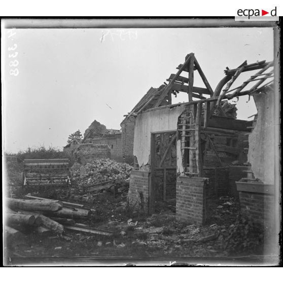 Dompierre. Ruines. [légende d'origine]