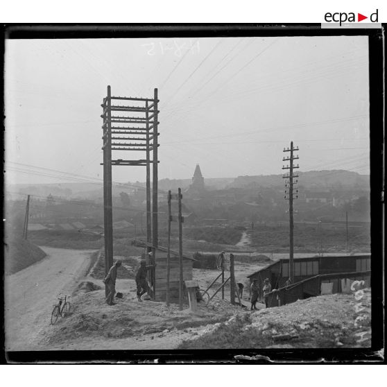 Bray-sur-Somme. Tourelle du poste de coupure. [légende d'origine]