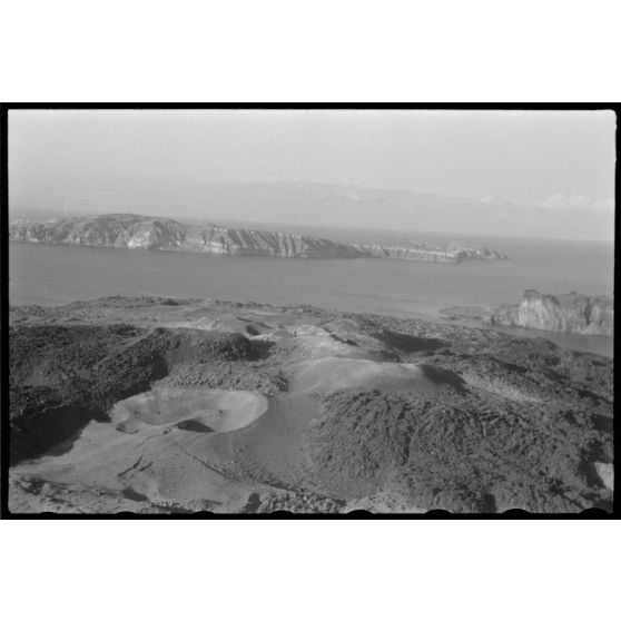 Une mission de reconnaissance aérienne à bord d'un hydravion Arado Ar-196 du 1.Aufklarungsgruppe 196 basé à Skaramangass (Athènes-Grèce).